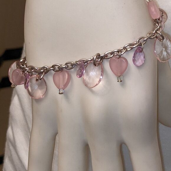 Jewelry - Bracelet. Pink heart & oval beads, clear & solid